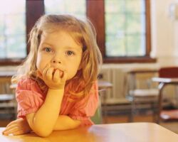 Почему ребенок ещё не разговаривает в 2 года