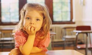 Почему ребенок ещё не разговаривает в 2 года