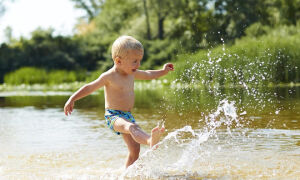 Безопасность на воде в летний период: правила поведения для детей
