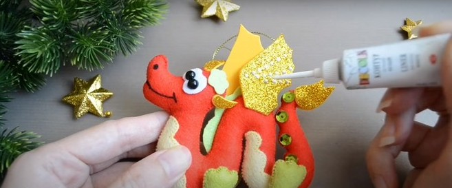 Дракон из фетра 11